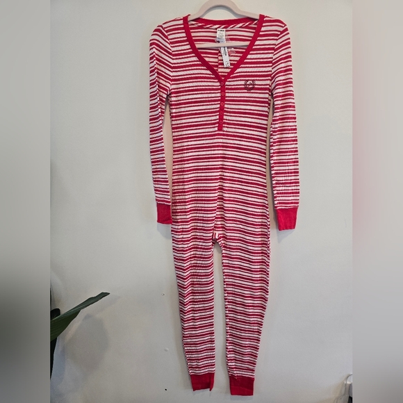 Pink Victoria Secrets Size Small And Xxl Red And White Onesie Nwt - Picture 1 of 7